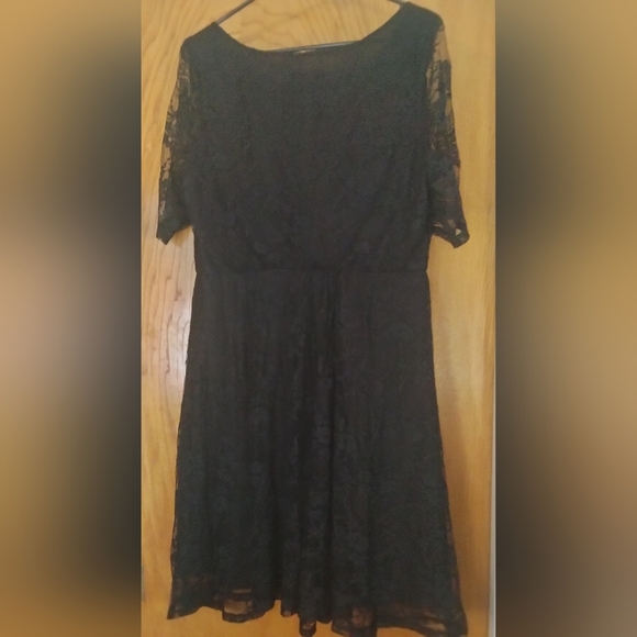 Love Squared Black Lace Dress Size XXL - Picture 4 of 10